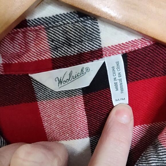 Woolrich Red/White/Black Cotton Button Down Long Sleeve Flannel Top Size Medium - Picture 3 of 8